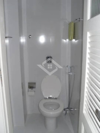 Imagem Apartamento com 2 Quartos à Venda, 52 m² em Copacabana - Rio De Janeiro Imagem Apartamento com 2 Quartos à Venda, 52 m² em Copacabana - Rio De Janeiro