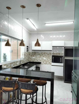 Imagem Casa com 3 Quartos à Venda, 244 m² em Flórida - Praia Grande Imagem Casa com 3 Quartos à Venda, 244 m² em Flórida - Praia Grande
