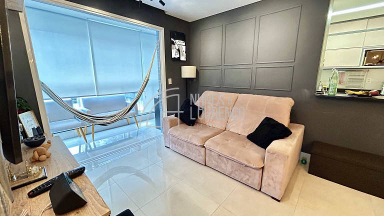 Imagem Apartamento com 2 Quartos à Venda, 75 m² em Embaré - Santos