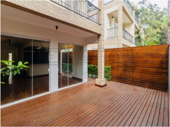 Imagem Imóvel com 3 Quartos à Venda, 300 m² em Morumbi - São Paulo Imagem Imóvel com 3 Quartos à Venda, 300 m² em Morumbi - São Paulo
