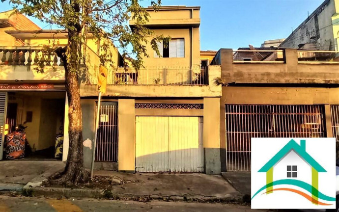 Sobrado com 2 Quartos à Venda, 182 m² em Vila Palmares - Santo André