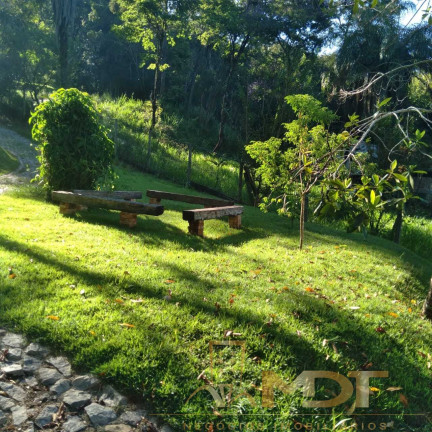 Imagem Casa com 2 Quartos à Venda, 110 m² em Saraiva - Betim