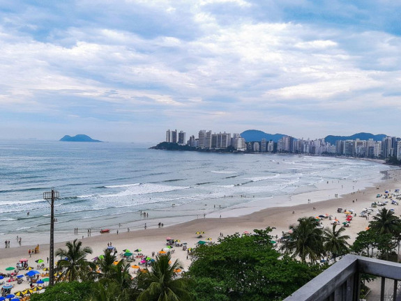 Apartamento com 3 Quartos para Alugar, 130 m² em Pitangueiras - Guarujá