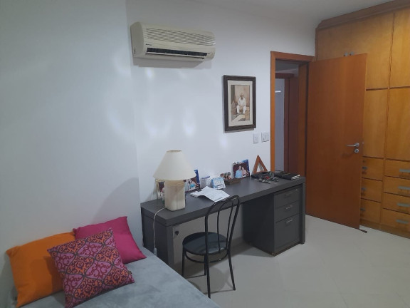 Imagem Apartamento com 3 Quartos à Venda, 144 m² em Gonzaga - Santos