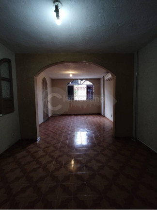 Imagem Casa com 5 Quartos à Venda, 298 m² em Centro - Manaus