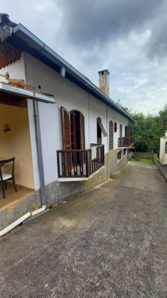 Imagem Casa com 4 Quartos à Venda,  em Conego - Nova Friburgo
