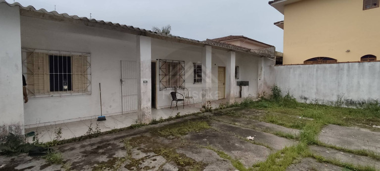 Casa com 1 Quarto à Venda, 274 m² em Mosteiro - Itanhaém