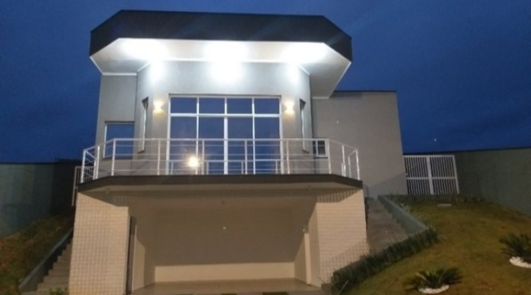 Casa com 4 Quartos à Venda, 230 m² em Urbanova - São José Dos Campos