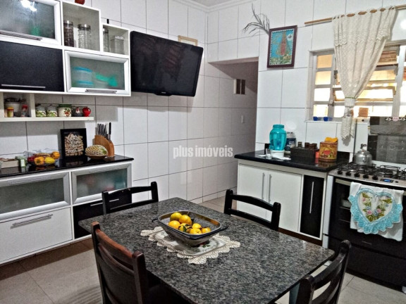 Imagem Casa com 3 Quartos à Venda, 220 m² em Mirandópolis - São Paulo
