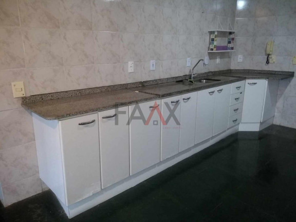 Imagem Casa com 2 Quartos à Venda, 221 m² em Bonsucesso - Guarapuava Imagem Casa com 2 Quartos à Venda, 221 m² em Bonsucesso - Guarapuava