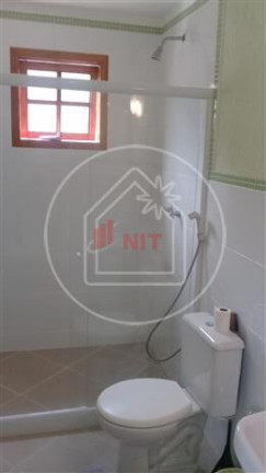 Imagem Casa com 3 Quartos à Venda, 320 m² em Pendotiba - Niterói Imagem Casa com 3 Quartos à Venda, 320 m² em Pendotiba - Niterói