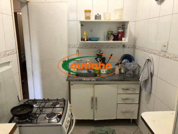 Imagem Apartamento com 2 Quartos à Venda, 70 m² em Grajaú - Rio De Janeiro Imagem Apartamento com 2 Quartos à Venda, 70 m² em Grajaú - Rio De Janeiro