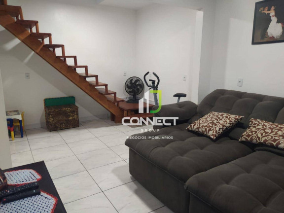 Imagem Casa com 2 Quartos à Venda, 180 m² em Espinheiros - Itajaí