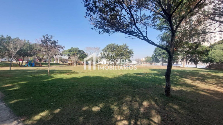 Imagem Terreno à Venda, 372 m² em Jardim Califórnia - Jacareí Imagem Terreno à Venda, 372 m² em Jardim Califórnia - Jacareí