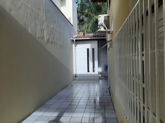 Imagem Casa com 3 Quartos à Venda, 240 m² em Calhau - São Luís
