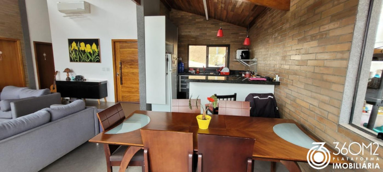 Imagem Casa com 3 Quartos à Venda, 178 m² em Estância Santa Maria Do Laranjal - Atibaia Imagem Casa com 3 Quartos à Venda, 178 m² em Estância Santa Maria Do Laranjal - Atibaia