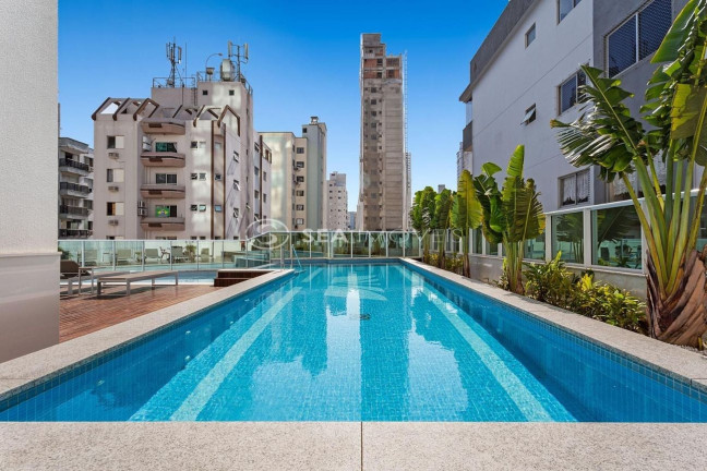 Imagem Apartamento com 3 Quartos à Venda, 140 m² em Centro - Balneário Camboriú Imagem Apartamento com 3 Quartos à Venda, 140 m² em Centro - Balneário Camboriú