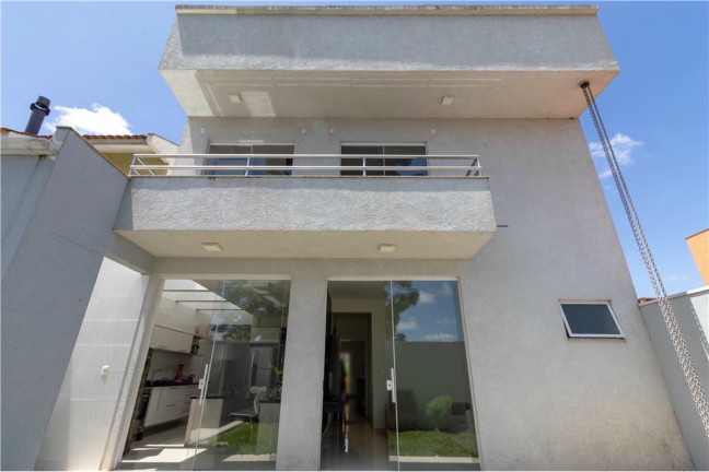 Imagem Casa com 3 Quartos à Venda, 218 m² em Pilarzinho - Curitiba