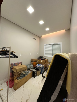 Imagem Casa com 4 Quartos à Venda, 214 m² em Valparaíso - Patos De Minas Imagem Casa com 4 Quartos à Venda, 214 m² em Valparaíso - Patos De Minas