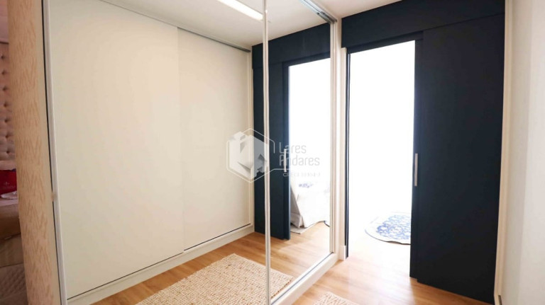 Imagem Imóvel com 1 Quarto à Venda, 138 m² em Pinheiros - São Paulo Imagem Imóvel com 1 Quarto à Venda, 138 m² em Pinheiros - São Paulo