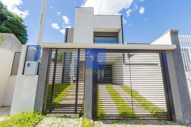 Imagem Casa com 3 Quartos à Venda, 122 m² em Tingui - Curitiba