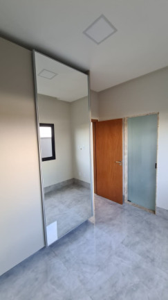 Imagem Casa de Condomínio com 3 Quartos à Venda, 307 m² em Parqville Pinheiros - Aparecida De Goiânia