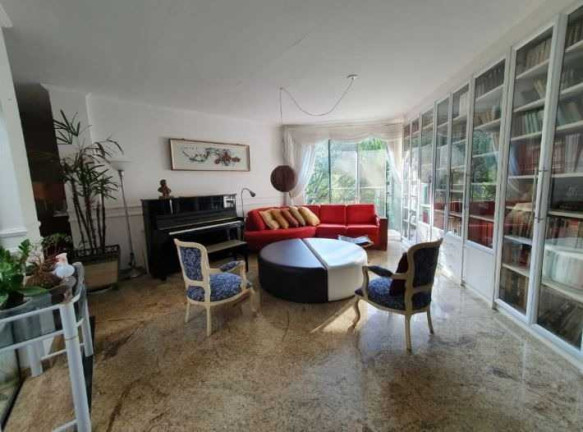 Imagem Sobrado com 6 Quartos à Venda, 4.300 m² em Bosque Dos Eucaliptos - São José Dos Campos