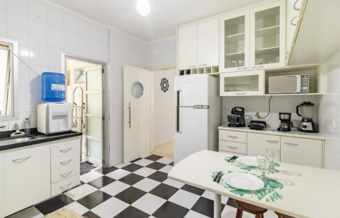 Imagem Apartamento com 3 Quartos à Venda, 130 m² em Pitangueiras - Guarujá Imagem Apartamento com 3 Quartos à Venda, 130 m² em Pitangueiras - Guarujá