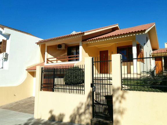 Imagem Casa com 2 Quartos à Venda, 228 m² em Nossa Senhora De Lourdes - Santa Maria