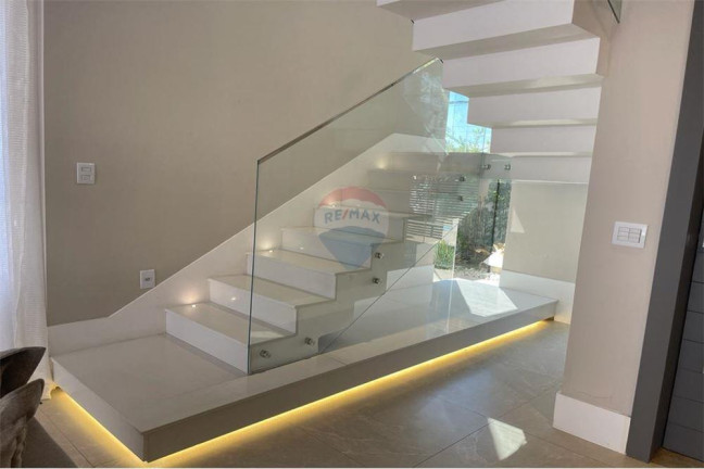 Imagem Casa de Condomínio com 4 Quartos à Venda, 240 m² em Itapeba - Maricá Imagem Casa de Condomínio com 4 Quartos à Venda, 240 m² em Itapeba - Maricá