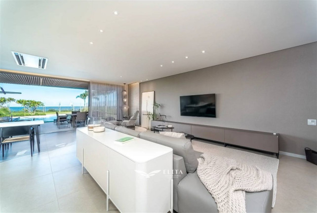 Imagem Casa com 5 Quartos à Venda, 458 m² em Praia Do Estaleiro - Balneário Camboriú