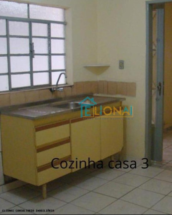 Imagem Casa com 6 Quartos à Venda, 317 m² em Cidade A.e Carvalho - São Paulo Imagem Casa com 6 Quartos à Venda, 317 m² em Cidade A.e Carvalho - São Paulo