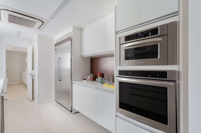 Imagem Apartamento com 3 Quartos à Venda, 275 m² em Itaim Bibi - São Paulo