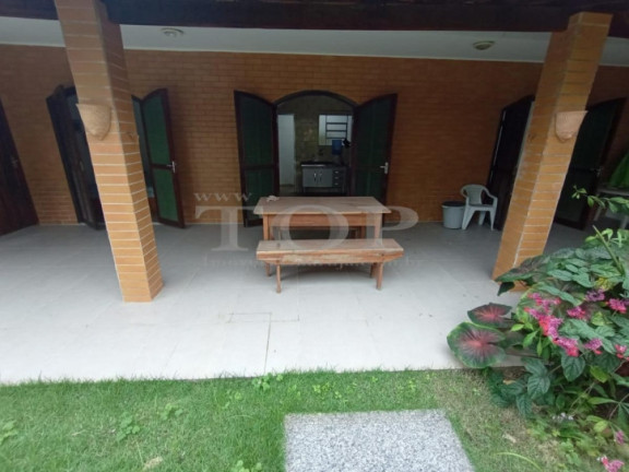 Imagem Casa com 6 Quartos à Venda, 165 m² em Enseada - Guarujá Imagem Casa com 6 Quartos à Venda, 165 m² em Enseada - Guarujá