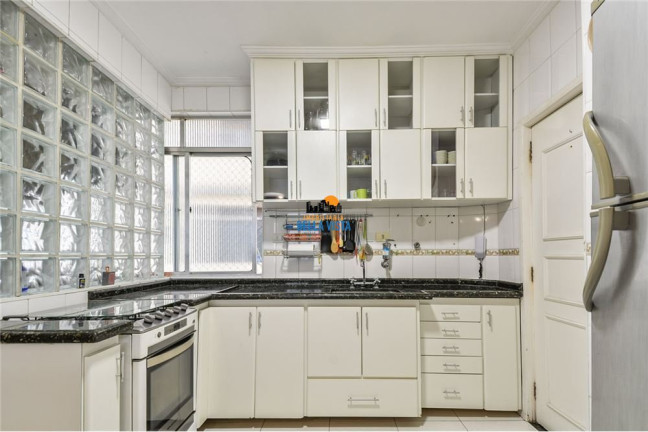 Imagem Apartamento com 3 Quartos à Venda, em Pinheiros - São Paulo Imagem Apartamento com 3 Quartos à Venda, em Pinheiros - São Paulo