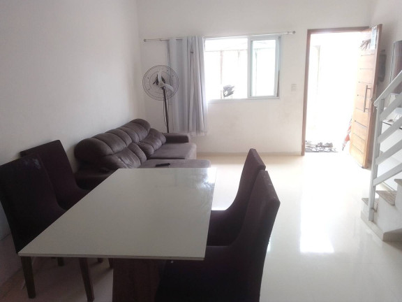 Imagem Apartamento com 2 Quartos à Venda, 70 m² em Guarujá Imagem Apartamento com 2 Quartos à Venda, 70 m² em Guarujá