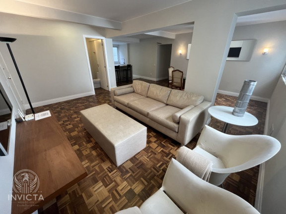 Apartamento com 3 Quartos à Venda, 110 m² em Pioneiros - Balneário Camboriú
