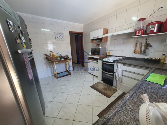 Imagem Casa com 3 Quartos à Venda, 238 m² em Martim De Sa - Caraguatatuba