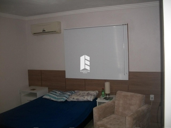 Imagem Casa com 3 Quartos à Venda, 240 m² em Parque Pinhal - Itaara