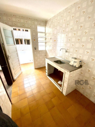 Imagem Imóvel com 1 Quarto à Venda,  em Teresópolis - Porto Alegre