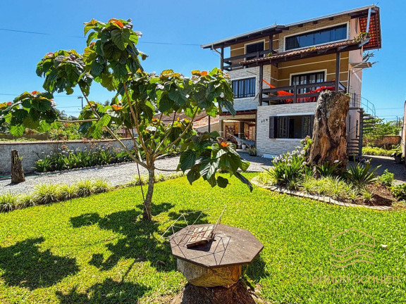 Sobrado com 4 Quartos à Venda, 472 m² em Salinas - Balneário Barra Do Sul