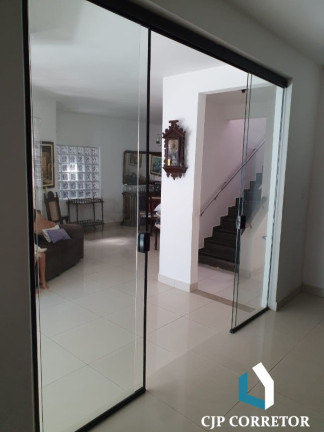 Imagem Casa com 5 Quartos à Venda, 500 m² em Ipitanga - Lauro De Freitas Imagem Casa com 5 Quartos à Venda, 500 m² em Ipitanga - Lauro De Freitas