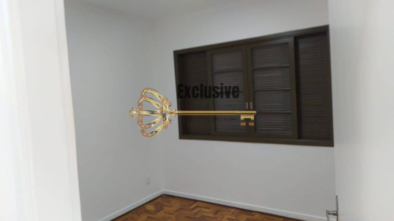 Imagem Sobrado com 5 Quartos à Venda, 176 m² em Jardim Santa Cristina - Santo André Imagem Sobrado com 5 Quartos à Venda, 176 m² em Jardim Santa Cristina - Santo André