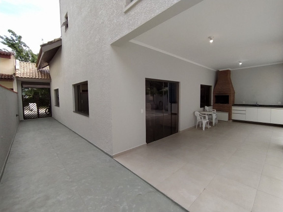 Imagem Imóvel com 4 Quartos à Venda, em Riviera - Bertioga Imagem Imóvel com 4 Quartos à Venda, em Riviera - Bertioga