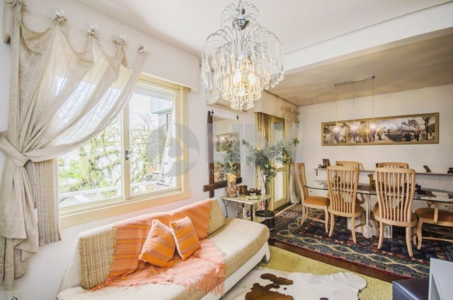 Imagem Imóvel com 3 Quartos à Venda, 207 m² em Menino Deus - Porto Alegre Imagem Imóvel com 3 Quartos à Venda, 207 m² em Menino Deus - Porto Alegre