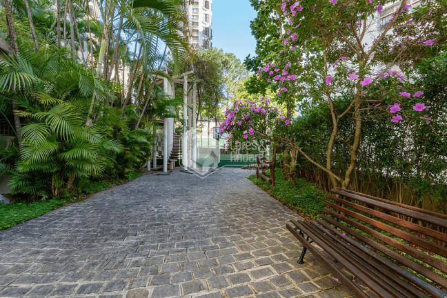 Imagem Apartamento com 3 Quartos à Venda, 132 m² em Real Parque - São Paulo