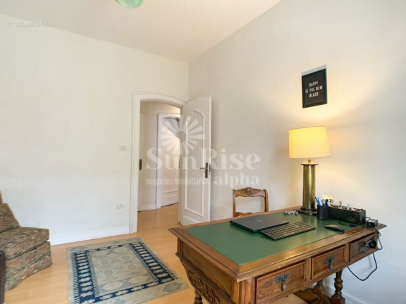 Imagem Casa com 4 Quartos à Venda, 272 m² em Morada Dos Pássaros - Barueri