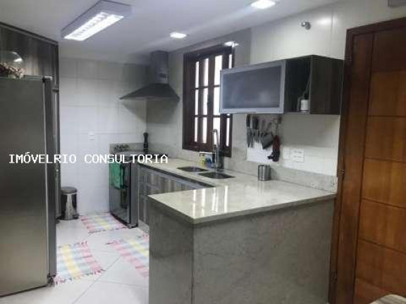 Imagem Casa com 3 Quartos à Venda, 181 m² em Rio De Janeiro Imagem Casa com 3 Quartos à Venda, 181 m² em Rio De Janeiro