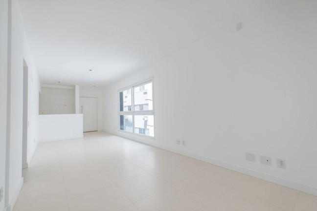 Imagem Apartamento com 3 Quartos à Venda, 98 m² em Centro - Florianópolis Imagem Apartamento com 3 Quartos à Venda, 98 m² em Centro - Florianópolis