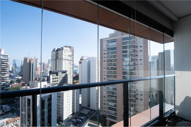 Imagem Imóvel com 1 Quarto à Venda, em Itaim Bibi - São Paulo Imagem Imóvel com 1 Quarto à Venda, em Itaim Bibi - São Paulo
